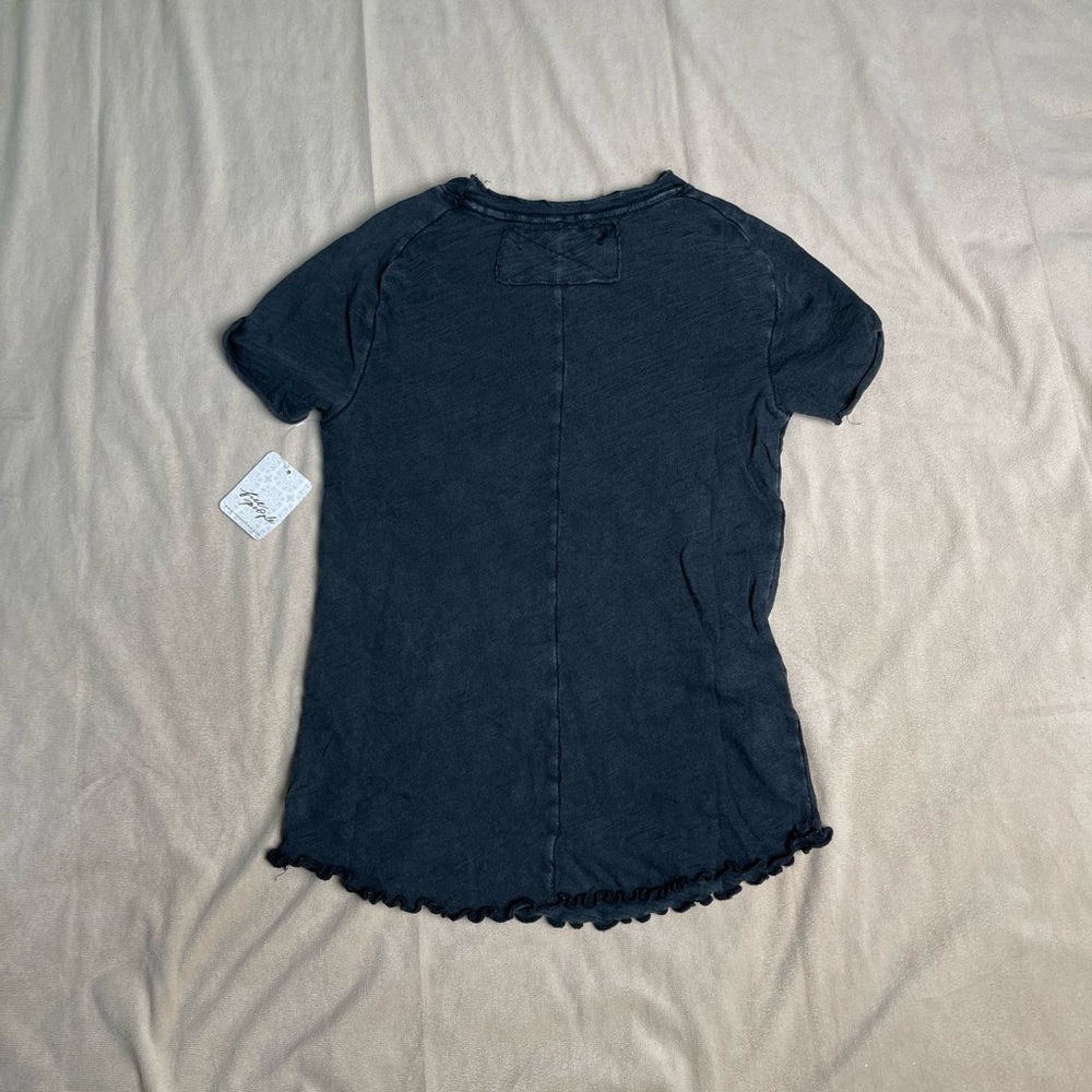 Free People We The Free Be My Baby Washed Black T-Shirt XS NWT - Picture 7 of 8